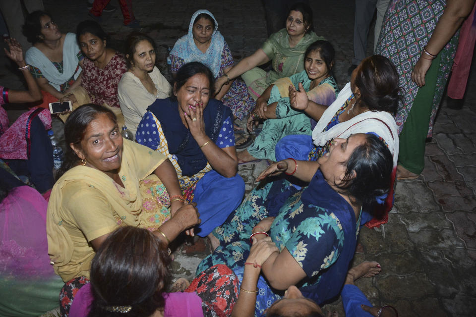 Dozens killed in train accident in Amritsar, India
