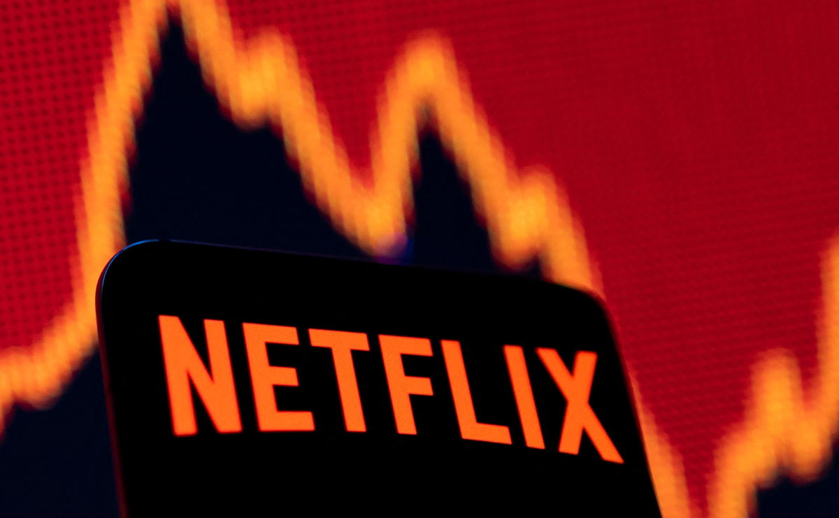 Goldman cuts Netflix to ‘Sell’ citing competition and a ‘consumer recession’
