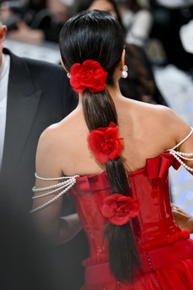 Salma Hayek's sweet tribute to Karl Lagerfeld at the Met Gala