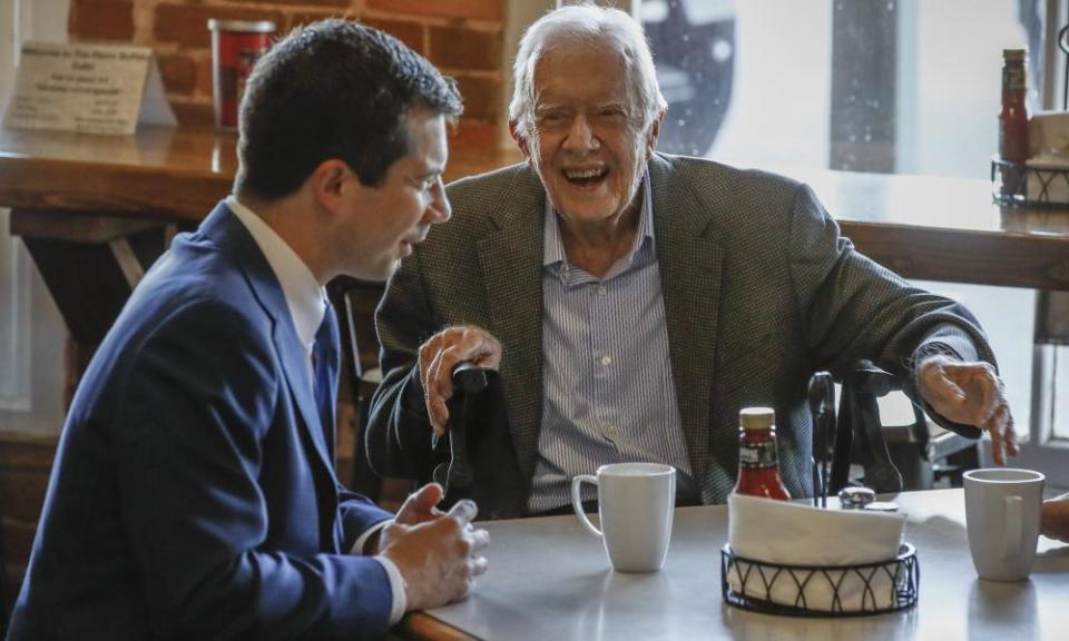 Jimmy Carter has a coffee with Pete Buttigieg, March 2020.