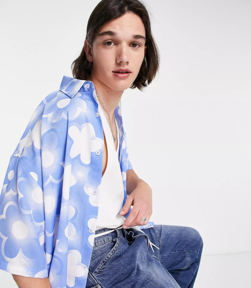 ASOS DESIGN Boxy Oversized Shirt in Blue Daisy Print