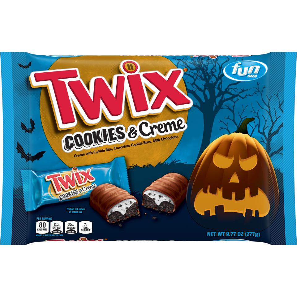 5) Twix Cookies & Creme Chocolate Candy