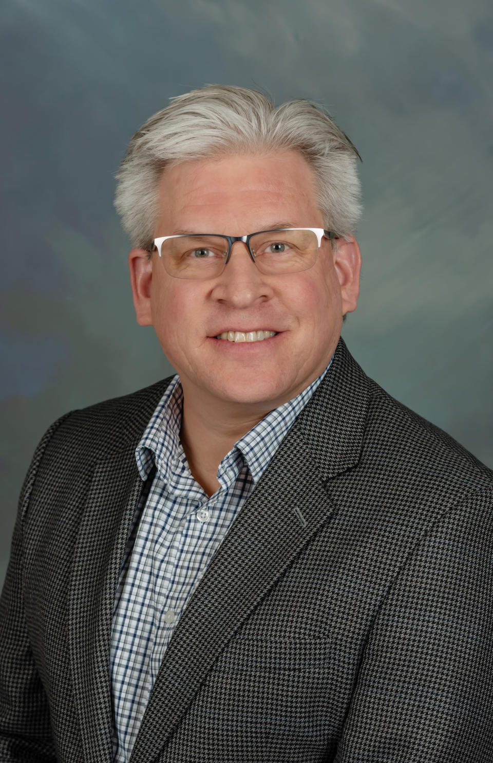 Mark Hutchinson joined F&M Bank as the Treasurer in April, 2024.