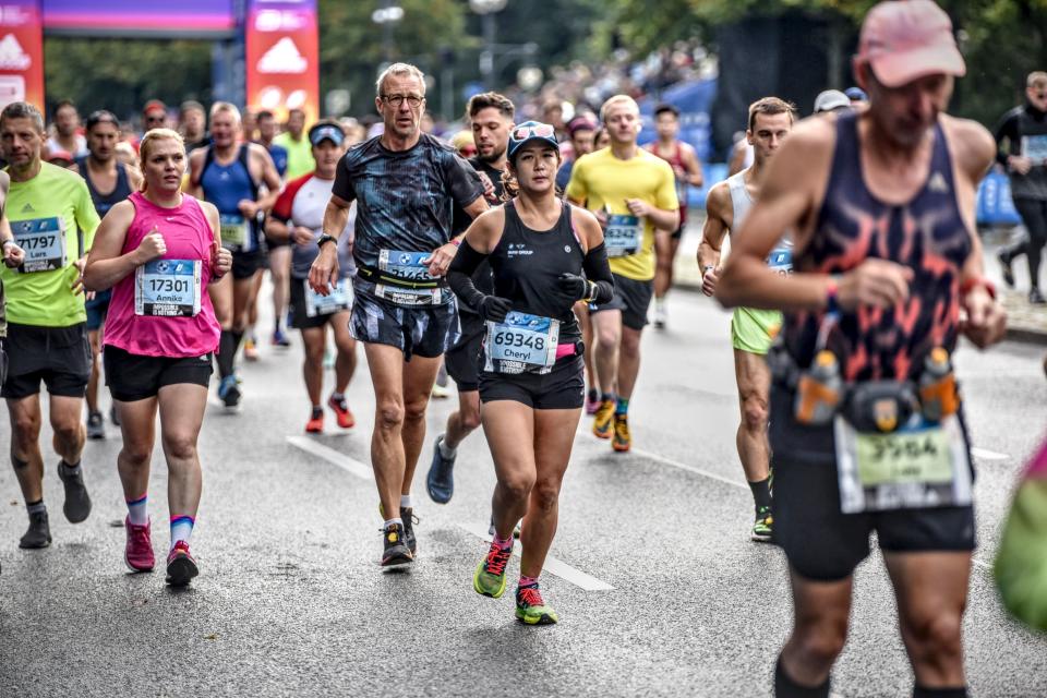 Yahoo! Singapore contributor Cheryl Tay at the 2022 BMW Berlin Marathon. (PHOTO: Cheryl Tay/Berlin Marathon)