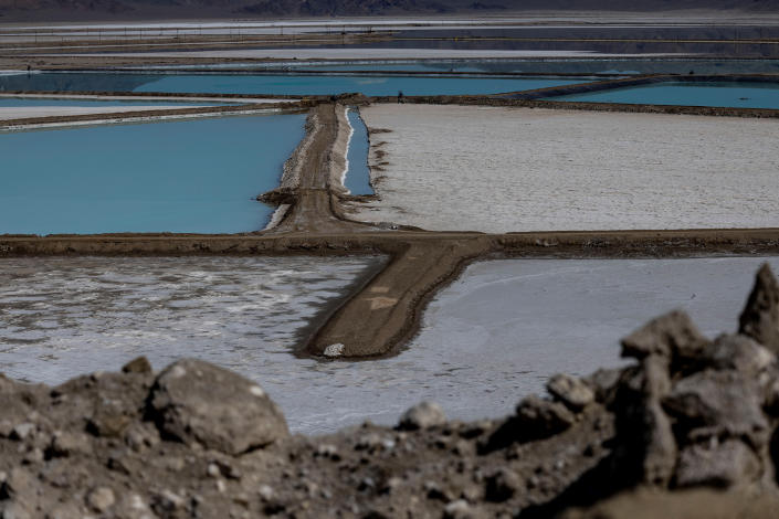Lithium evaporation ponds are seen at Albemarle Lithium production facility in Silver Peak, Nev., on Oct. 6, 2022.<span class="copyright">Carlos Barria—Reuters</span>