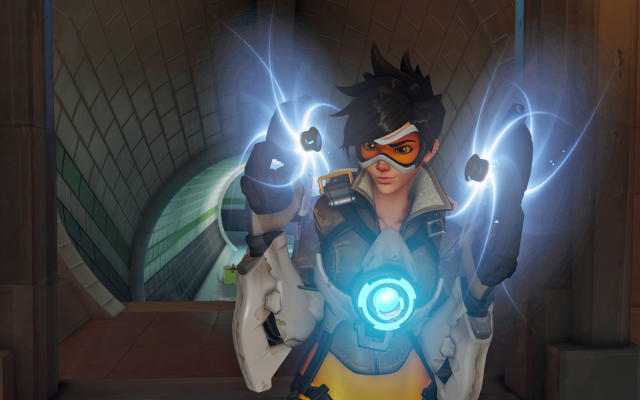 Overwatch's Tracer has a new pose