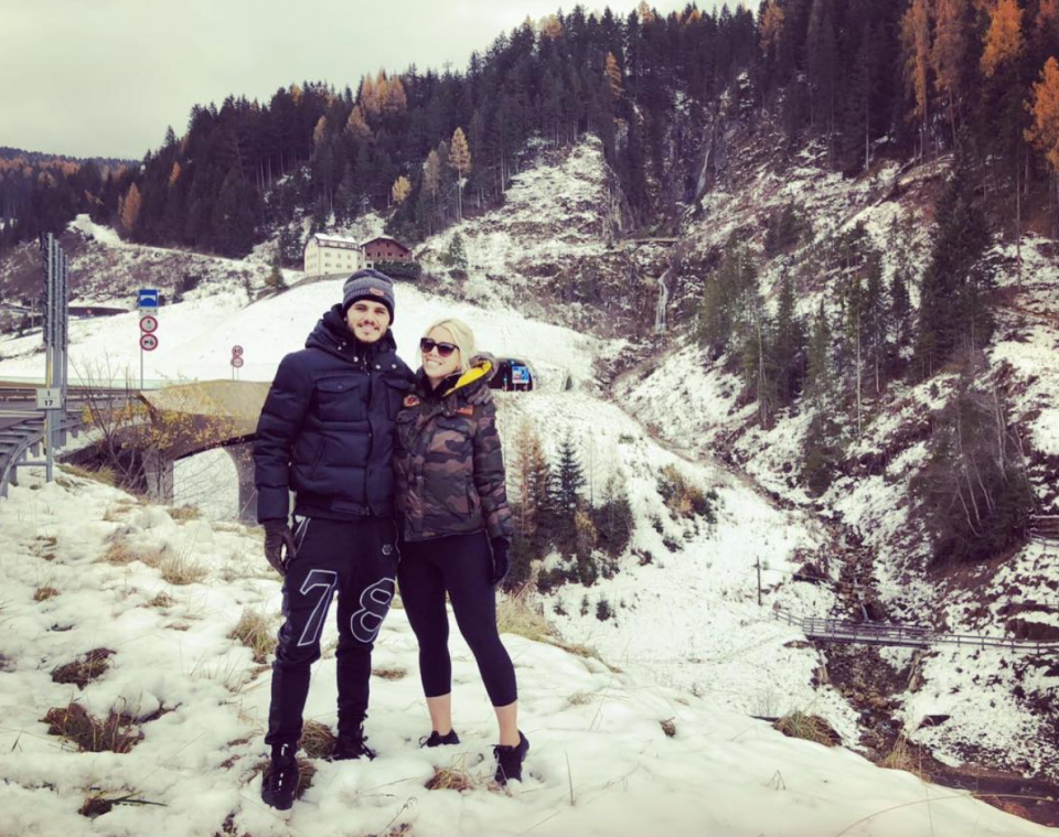 <p>El matrimonio, siempre <em>trendy</em>, disfrutó al máximo del turismo en la nieve. </p>