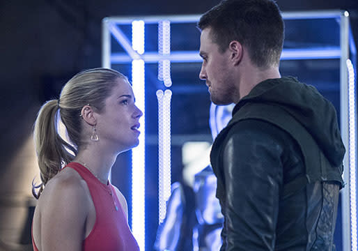 Arrow Bosses on Felicity's Feelings for Oliver: 'She Definitely Speaks Up'