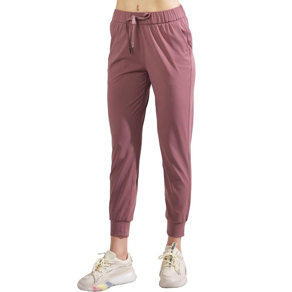 mauve jogger pants