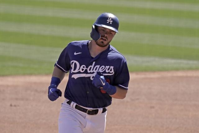 Dodgers' Gavin Lux suffers serious spring training injury