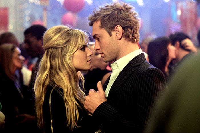 Jude Law y Sienna Miller en Alfie