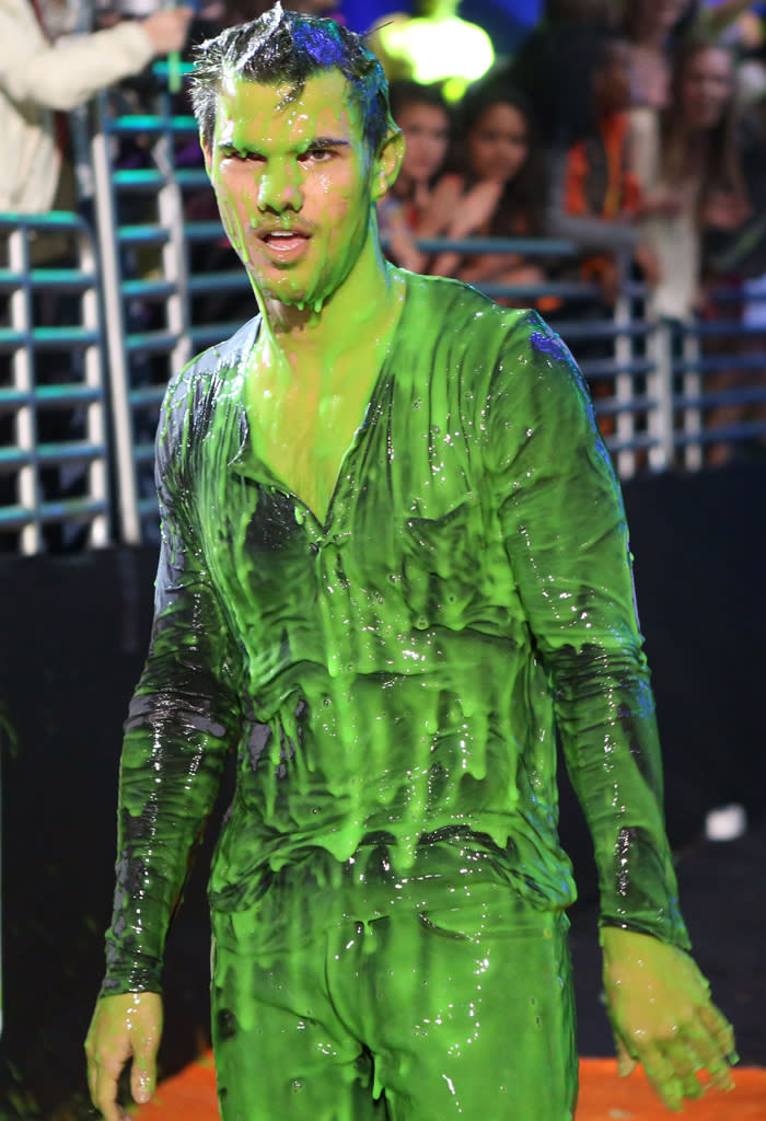 Nickelodeon's 25th Annual Kids' Choice Awards - Roaming Audience