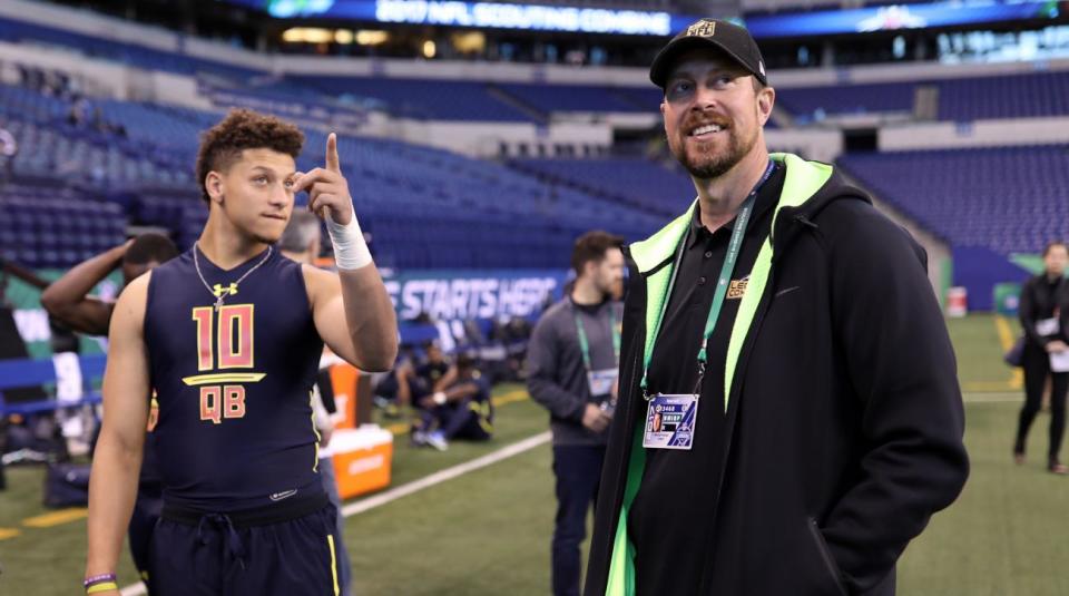 Former NFL quarterback Ryan Leaf only played three seasons after being selected No. 2 in the 1998 NFL draft, but he made a lasting impact on a family on Monday. Photo courtesy of Sports Illustrated.