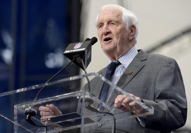 Gil Brandt to Giants, NFL Draft: Duke's Daniel Jones like 'watching the  same guy' as young Peyton Manning 