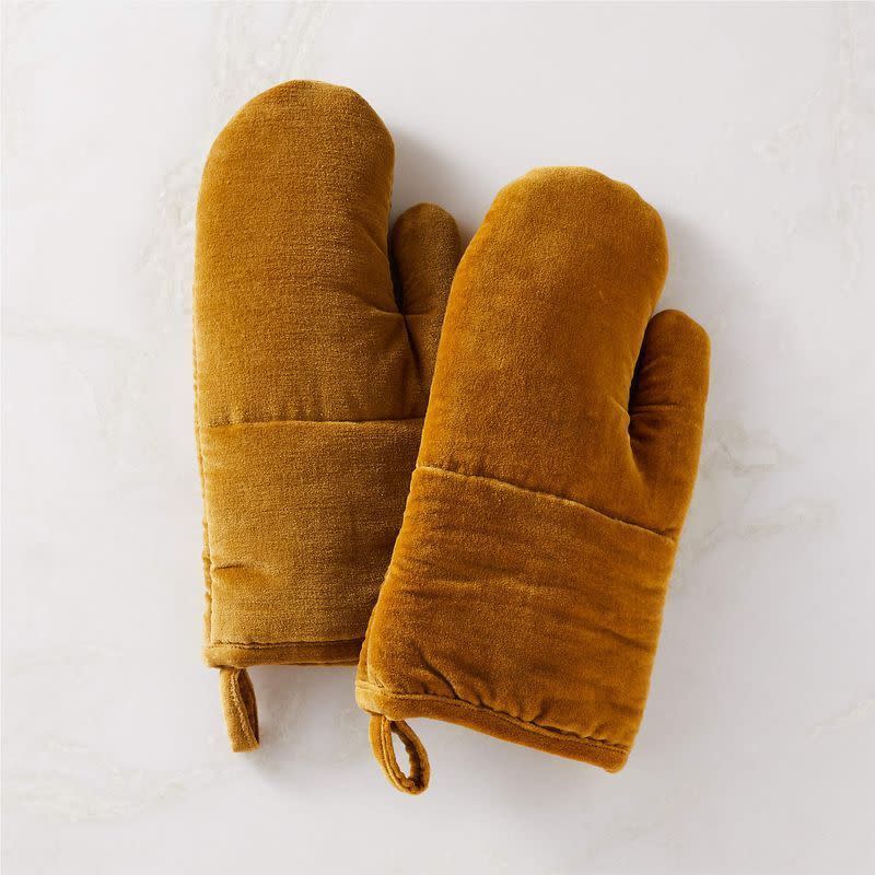 Velvet Oven Mitts