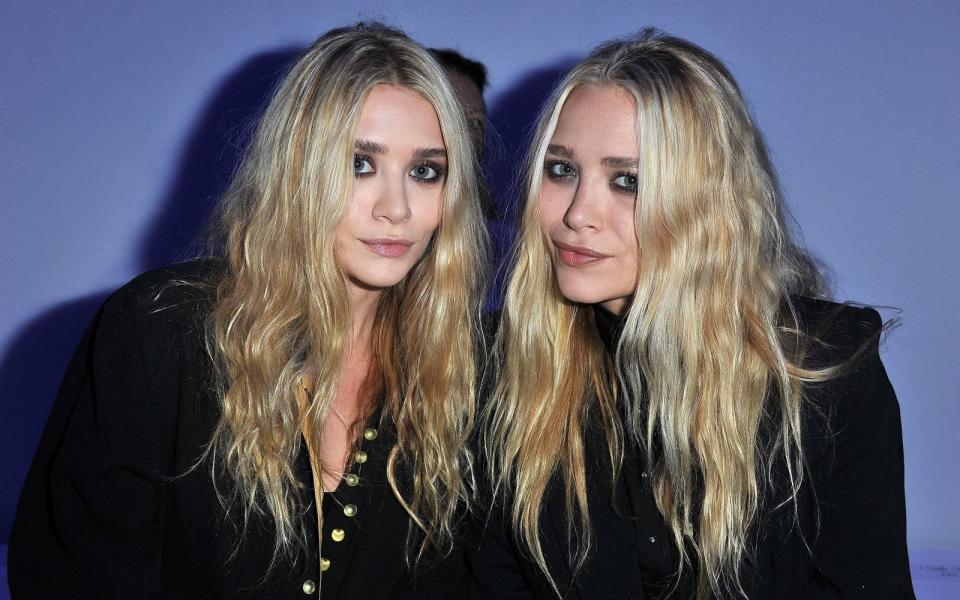 Sie sind vielleicht die berühmtesten Zwillinge der Promi-Welt, eine schöner als die andere: Mary-Kate und Ashley Olsen verzückten schon als Kleinkinder abwechselnd als Michelle die Fans der US-Serie "Full House". (Bild: Pascal Le Segretain/Getty Images)