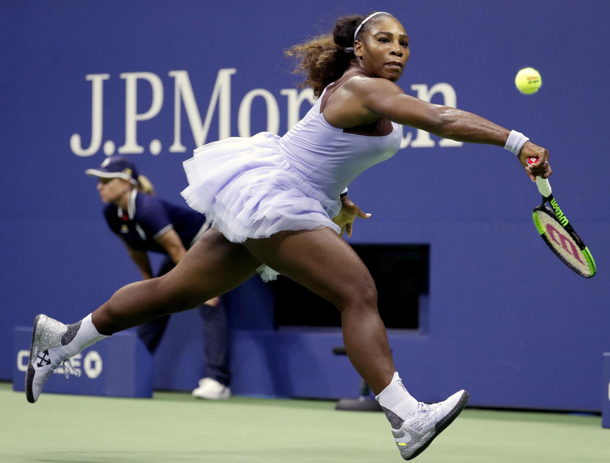 Serena Williams luciendo el tutú durante el US Open (AP Photo/Julio Cortez)