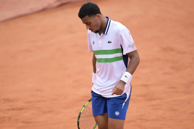 Le joueur français Arthur Fils lors de son match perdu contre l'Italien Matteo Arnaldi au 2e jour du tournoi de Roland-Garros à Paris le 27 mai 2024. (Bertrand GUAY)