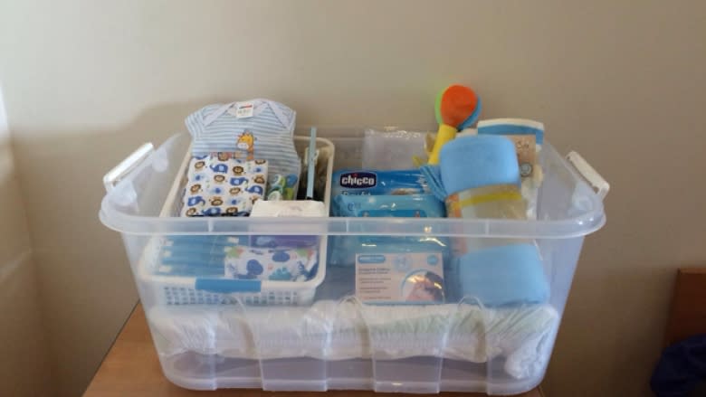 Family looks to fill baby boxes for mothers in refugee camps