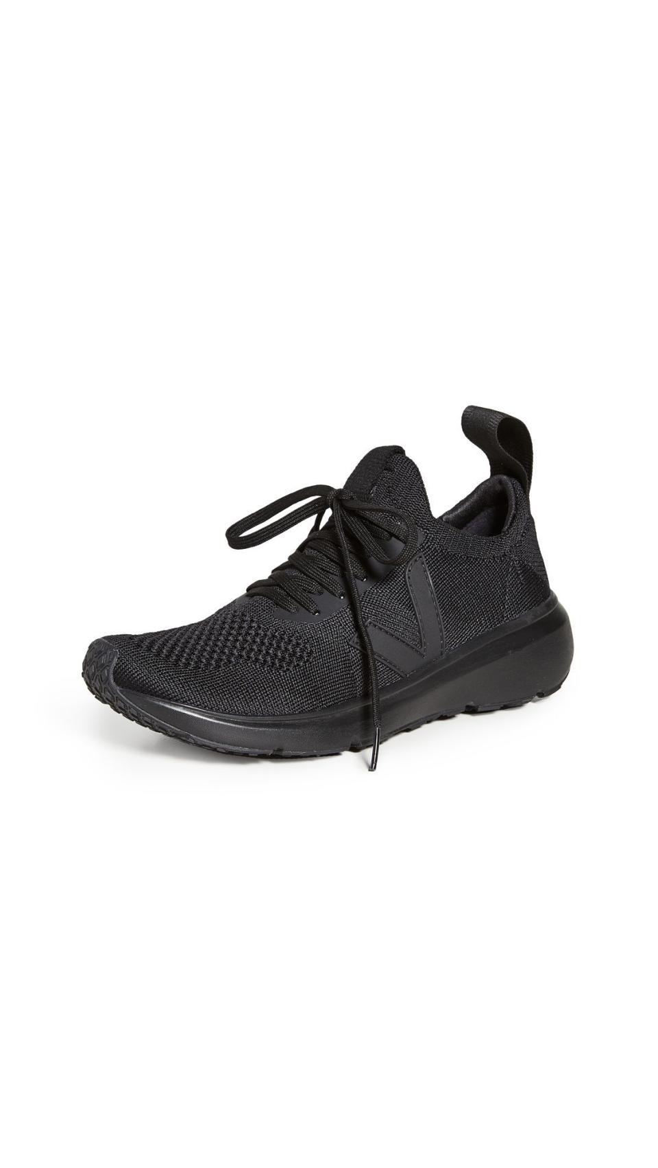 18) Veja x Rick Owens Running Style Sneakers