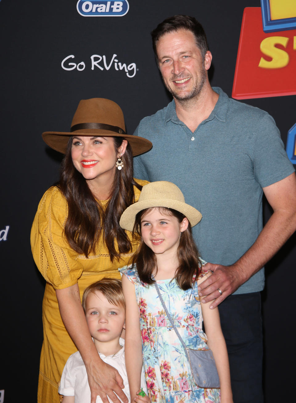Tiffani Thiessen and family arrive to the premiere of Toy Story 4