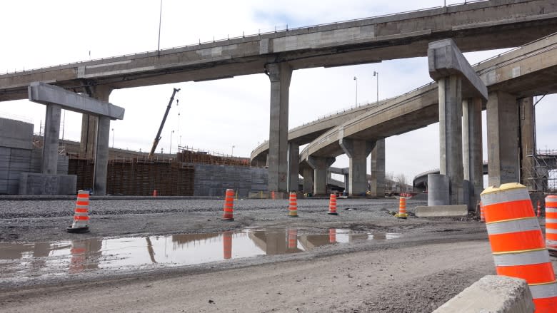 Quebec suing SNC-Lavalin, Cima+ over Turcot design flaws