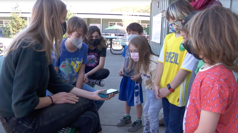 Students from West Side Union Grade School record words of encouragement for their Peptoc hotline.  / Credit: CBS News