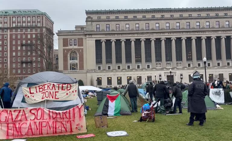 Campamento de protesta en el campus de la universidad de Columbia