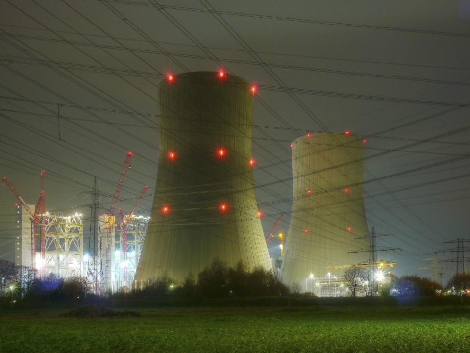 Dieses AKW in Hamm-Uentrop hat es ebenfalls in die Flop Ten geschafft, nämlich auf Platz sieben. Über ein Jahrzehnt wurde daran gebaut, und das für vier Jahre Betriebszeit. Der Thorium Hochdrucktemperaturreaktor kostete 336 Prozent mehr als geplant.