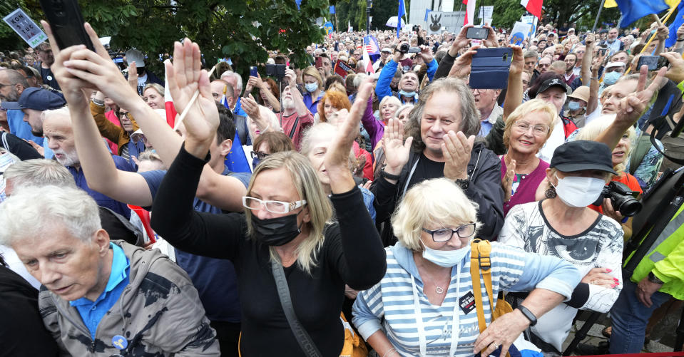 People demonstrate in defense of media freedom in Warsaw, Poland, on Tuesday, Aug. 10, 2021. Poles demonstrated nationwide Tuesday against a bill widely viewed as a effort by the country's nationalist ruling party to silence an independent, U.S.-owned television broadcaster that is critical of the government.(AP Photo/Czarek Sokolowski)