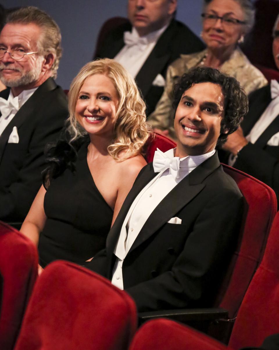 <h1 class="title">The-Big-Bang-Theory-Sarah-Michelle-Gellar-Kunal-Nayyar-Raj-Koothrappali-series-finale-2019.jpg</h1><cite class="credit">Michael Yarish/CBS</cite>