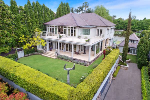 Exterior of the home in Bellevue Hill that was purchased for $30 million.