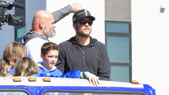 Rams, Matthew and Kelly Stafford to Cover Medical Fees for Photographer Who  Fractured Spine at Super Bowl Rally