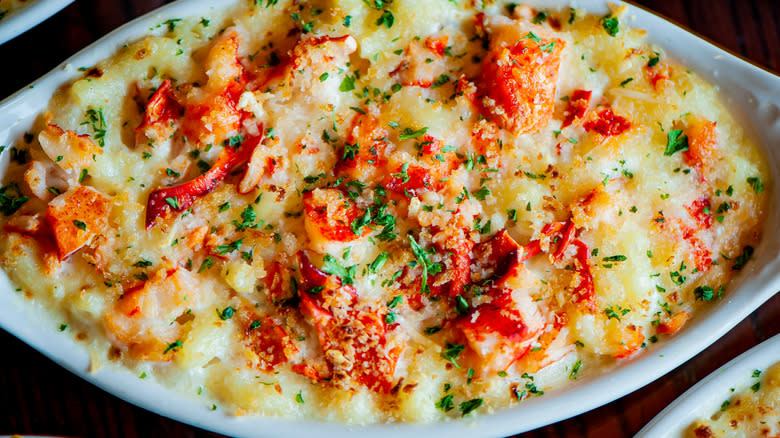 Lobster mac & cheese