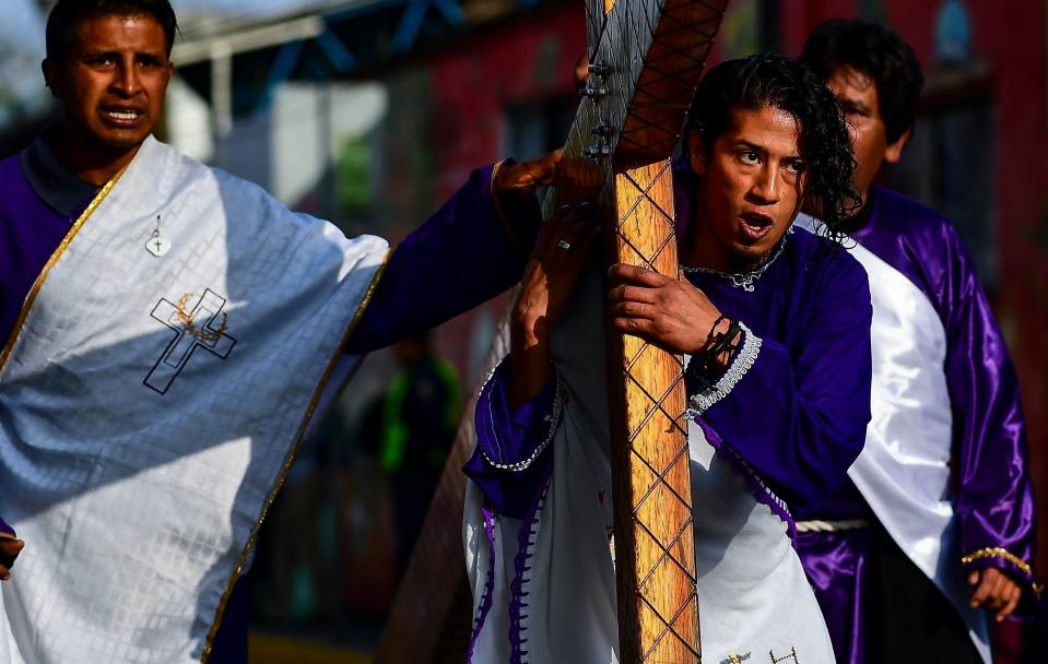 Christians recreate the Passion of Christ in the Iztapalapa neighborhood in eastern Mexico City on April 19, 2019. (RONALDO SCHEMIDT via Getty Images)