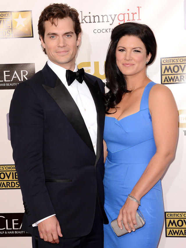 Henry Cavill Makes Red Carpet Debut With 19-Year-Old Girlfriend at Oscars  Party