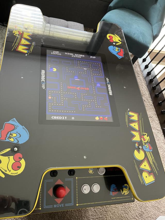 Review Arcade1up S Pac Man Head To Head Arcade Table Is Flashback Fun For The Whole Family