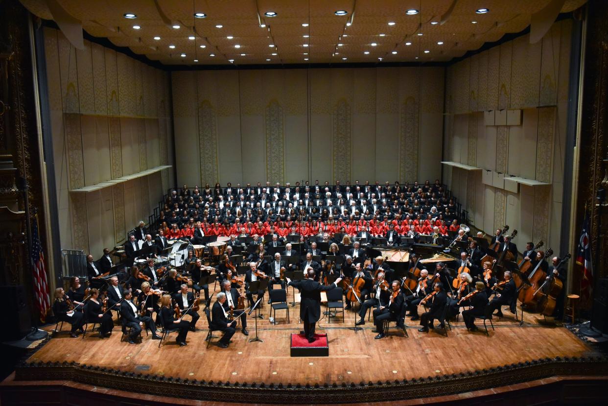 The Columbus Symphony and Chorus will open the 2022-23 season in the Ohio Theatre.