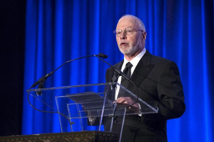 Paul Singer, founder and CEO of hedge fund Elliott Management Corporation, speaks at the Manhattan Institute for Policy Research Alexander Hamilton Award Dinner, Monday, May 12, 2014, in New York. Republican establishment favorites, former Florida Gov. Jeb Bush and Wisconsin Rep. Paul Ryan, courted some of Wall Street’s most powerful political donors Monday night, competing for attention from hedge fund executives gathered in midtown Manhattan as the early jockeying in the 2016 presidential contest quietly continues. (AP Photo/John Minchillo)