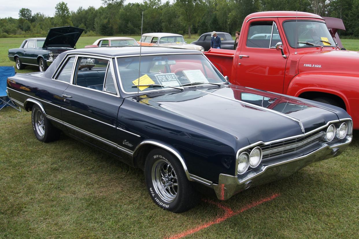 1965 Oldsmobile Cutlass