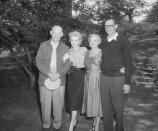 <p>After the wedding, Marilyn met Miller's parents in Connecticut. </p>