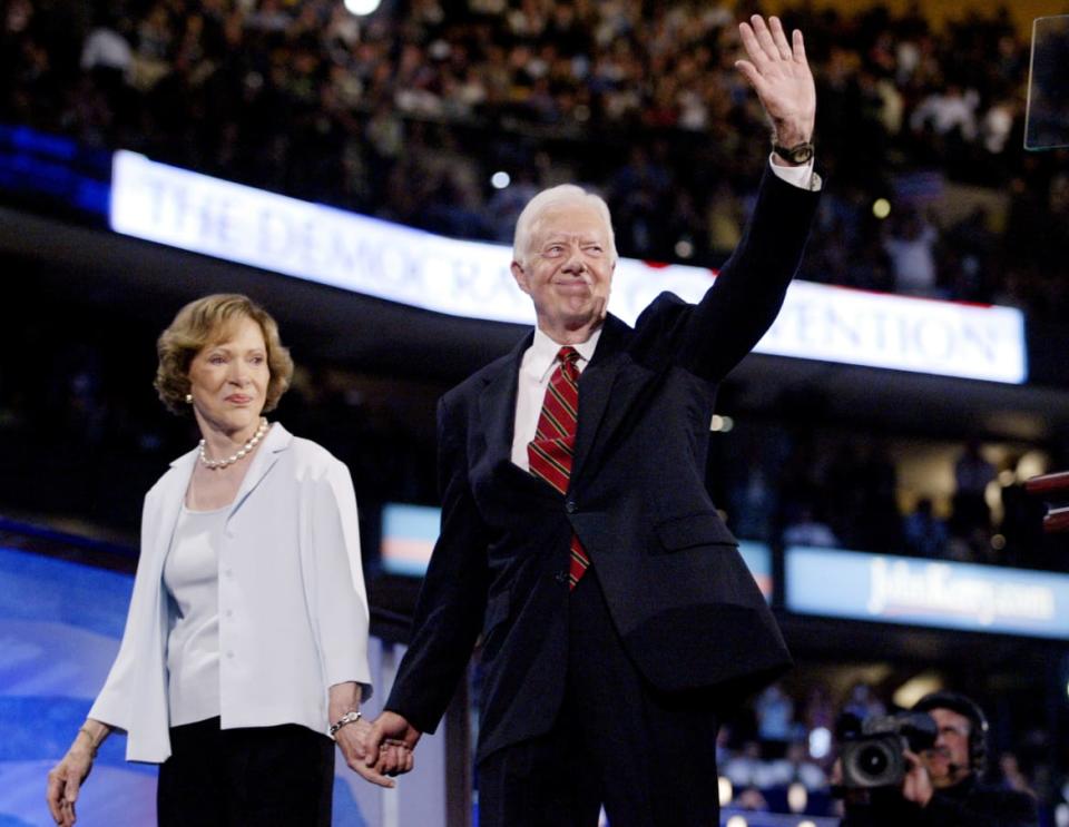 <div class="inline-image__caption"><p>Former President Jimmy Carter with his wife Rosalynn in 2004. </p></div> <div class="inline-image__credit">REUTERS</div>