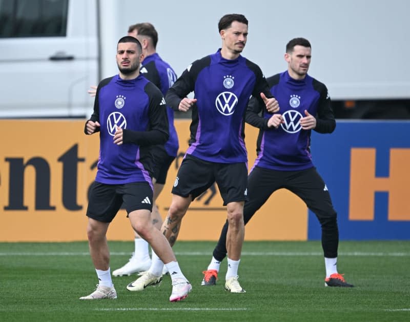 (L-R) German national team players Deniz Undav, David Raum, Robin Koch and Pascal Gross take part in a training session at DFB Campus ahead of the friendly matches against France. Arne Dedert/dpa
