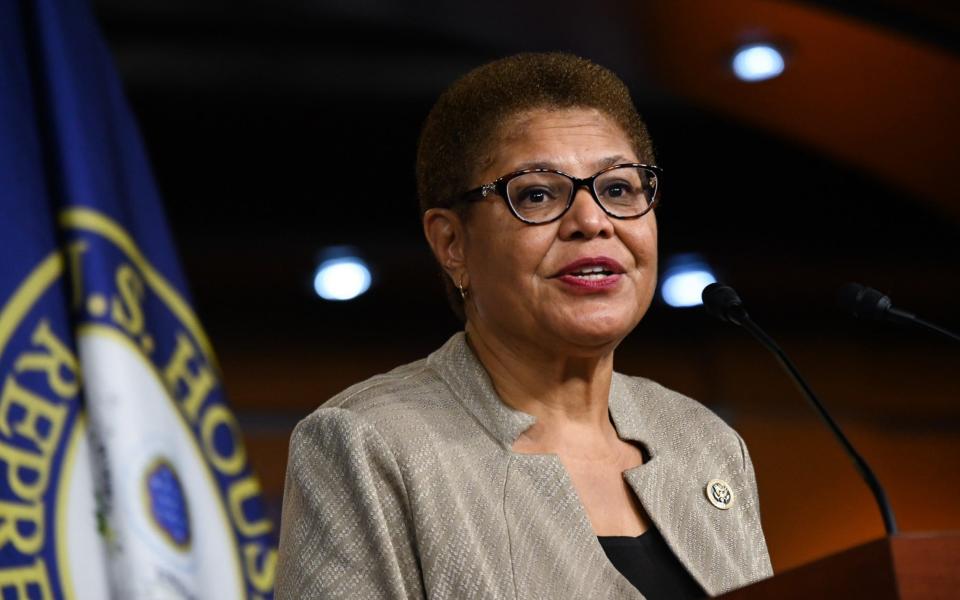 Karen Bass - Erin Scott/Bloomberg