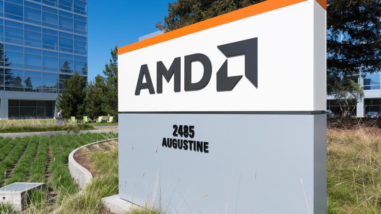  AMD logo. 