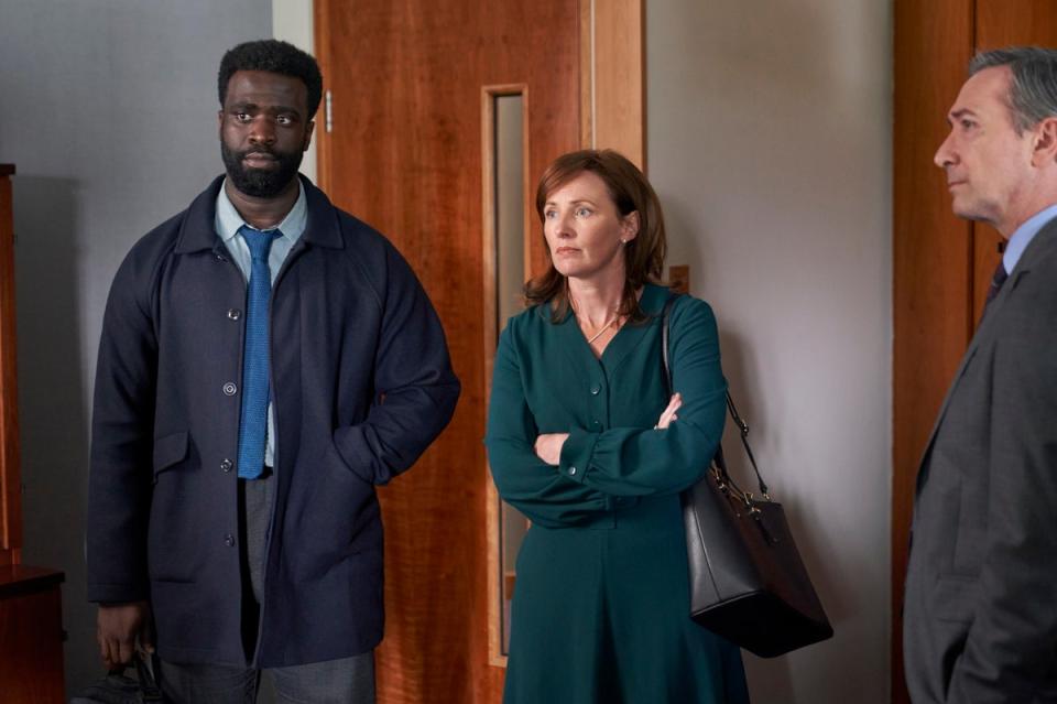 Jordan Kouame as Dr George Brewin and Helen Behan as Dr Norma Callahan (ITV)