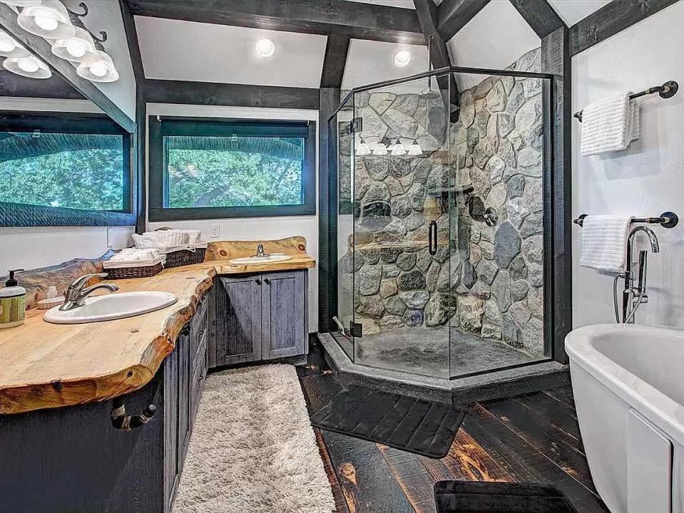 One of the bathrooms in the Thatch House.