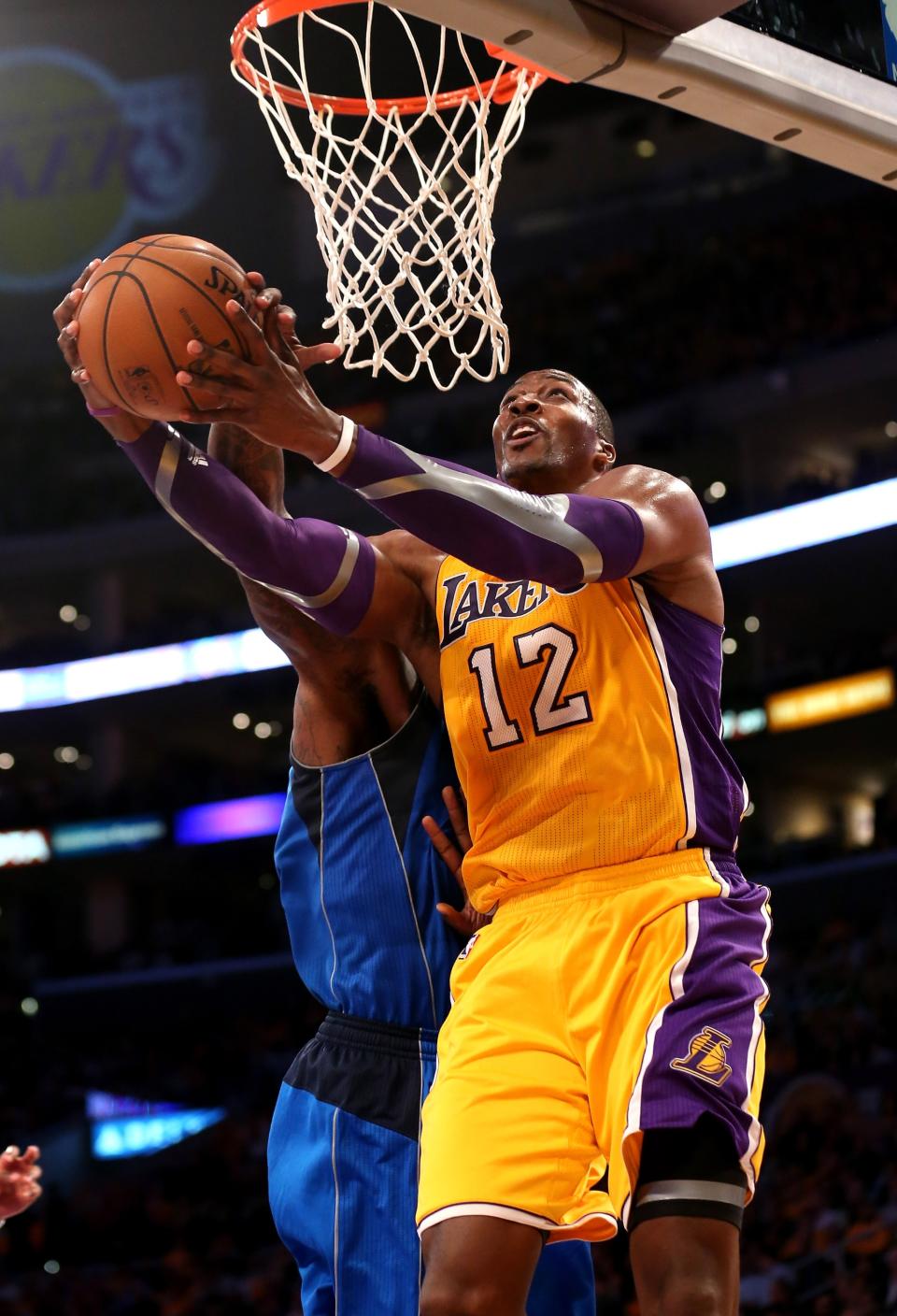 Dallas Mavericks v Los Angeles Lakers