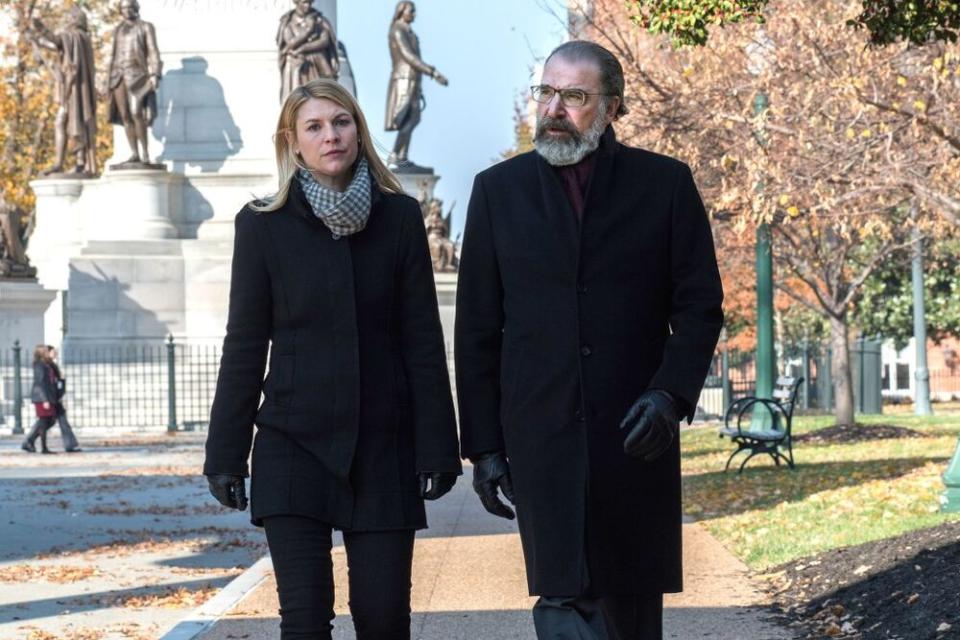 Claire Danes as Carrie Mathison and Mandy Patinkin as Saul Berenson in Homeland | Antony Platt/SHOWTIME