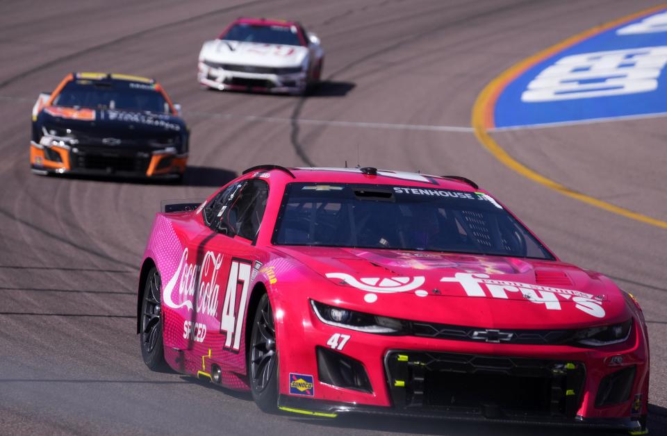 Ricky Stenhouse Jr. (47) takes the turn during the Shriners Children's 500 at Phoenix Raceway.